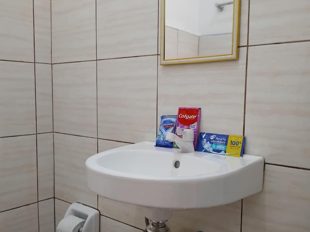 Francis Home Stay Port Barton Bonifacio Street San Vicente  Exteriör bild